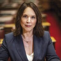 «Καλλιόπη Βέττα - Ομιλία στην Βουλή:  Η κυβέρνηση νίπτει τας χείρας της για την ασυδοσία και την ακραία κερδοσκοπία στα μη εξυπηρετούμενα δάνεια»