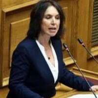 «Καλλιόπη Βέττα - Ομιλία στην Βουλή για τον Προϋπολογισμό του 2023: Η πραγματικότητα διαψεύδει την θριαμβολογία της κυβέρνησης, που αναδιανέμει τα οφέλη της αναιμικής ανάπτυξης σε λίγους»