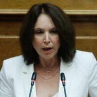 «Καλλιόπη Βέττα: Η ακρίβεια είναι ανεξέλεγκτη και η κυβέρνηση, παραδεχόμενη την ανεπάρκεια της, στέλνει επιστολές (!) - Κοινοβουλευτική ομιλία»