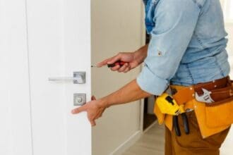 Πώς να επιλέξτε τις σωστές κλειδαριές για το εξοχικό και το σπίτι