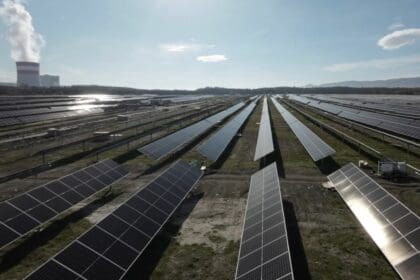 ΔΕΗ Ανανεώσιμες: Έναρξη κατασκευής νέου φωτοβολταϊκού σταθμού ισχύος 80 MW στη Δυτική Μακεδονία