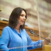 "Καλλιόπη Βέττα: Η κυβέρνηση της ΝΔ δηλώνει αναρμόδια και... για τη μαρίνα Αλίμου!" - Eordaialive.com