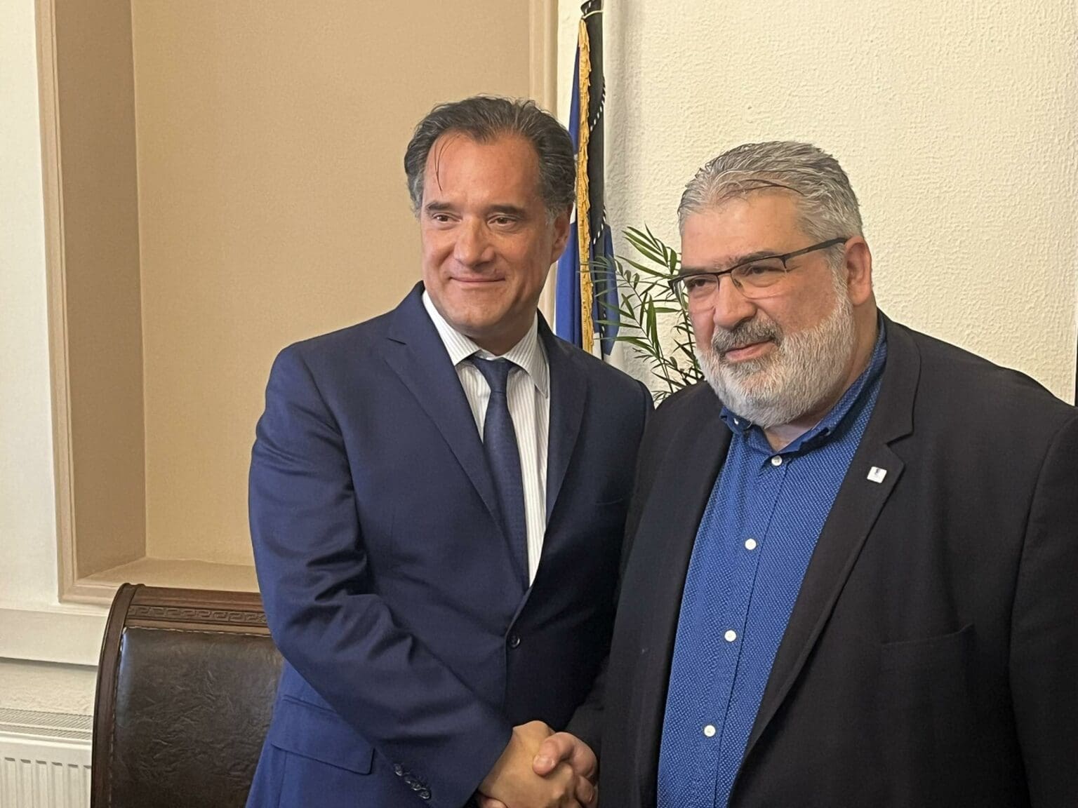 Άγνοια του Δημάρχου Εορδαίας για την απολιγνιτοποίηση - Του τα εξήγησε όλα ο Άδωνις Γεωργιάδης; - Eordaialive.com