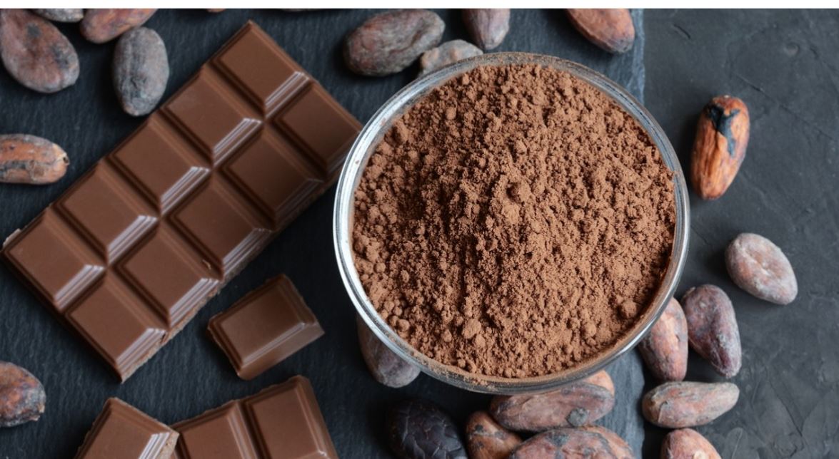 Ακρίβεια: Έρχονται ανατιμήσεις στις σοκολάτες- Αβεβαιότητα για την τιμή του ελαιόλαδου