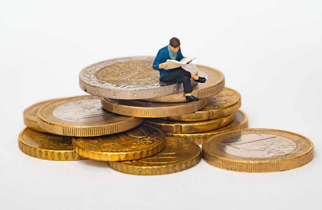 Αναδρομικά έως και 20.000 ευρώ: Έρχονται νέες πληρωμές από τον e-ΕΦΚΑ -Πότε θα δοθούν τα χρήματα και ποιοι θα είναι οι δικαιούχοι