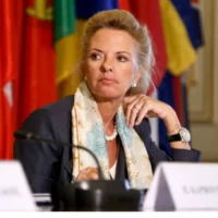 Η Βόζενμπεργκ νέα επικεφαλής της ευρωκοινοβουλευτικής ομάδας της ΝΔ