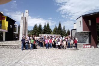 Σύλλογος Γρεβενιωτών Κοζάνης Ο ΑΙΜΙΛΙΑΝΟΣ - Πραγματοποιήθηκε η Ημερήσια εκδρομή στην Αλβανία.