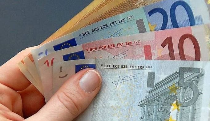 Έκτακτο Επίδομα: «Ανοίγει» η «βεντάλια» των δικαιούχων-Τι ποσά θα δοθούν – Συνταξιούχοι, ΑμεΑ, ανασφάλιστοι υπερήλικες, οικογένειες στην λίστα - Eordaialive.com