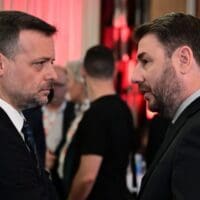Εκλογές ΠΑΣΟΚ: Τελική αναμέτρηση στον β’ γύρο για Ανδρουλάκη – Δούκα – Τα σενάρια και οι συμμαχίες - Eordaialive.com