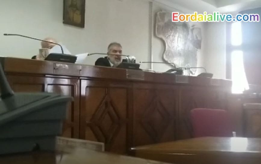 Πτολεμαΐδα: Δείτε τη συνέντευξη τύπου του Δημάρχου Εορδαίας Π. Πλακεντά και προέδρου της ΔΕΤΗΠ Δ. Καρακασίδη για την τηλεθέρμανση (βίντεο) - Eordaialive.com