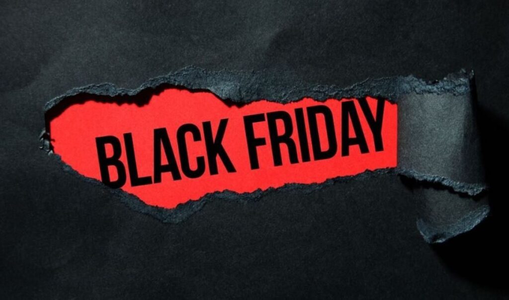 Black Friday 2024: Αύριο η πρεμιέρα για μεγάλες εκπτώσεις-Τι θα αγοράσουν οι Έλληνες καταναλωτές, πόσα χρήματα θα ξοδέψουν και τι πρέπει να προσέχετε στις παγίδες των προσφορών