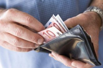 Έκτακτες ενισχύσεις έως 22 Δεκεμβρίου -Ποιοι θα πάρουν έξτρα χρήματα - Eordaialive.com
