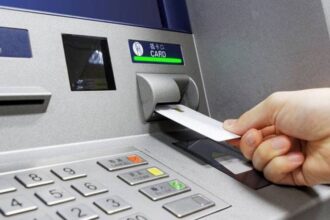 Συντάξεις Δεκεμβρίου του 2024 και προκαταβολές: Ποιοι πληρώνονται σήμερα και ποιοι αύριο - Eordaialive.com