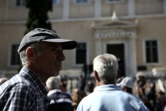 Αναδρομικά έως και 15.000 ευρώ: Έρχονται νέες πληρωμές-Ποιους αφορά-Δείτε αναλυτικά παραδείγματα - Eordaialive.com