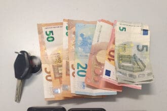 Συνελήφθη 45χρονος ημεδαπός σε περιοχή της Φλώρινας, ο οποίος μετέφερε παράνομα με Ι.Χ.Ε. αυτοκίνητο, προς το εσωτερικό της χώρας, έναν αλλοδαπό - Eordaialive.com