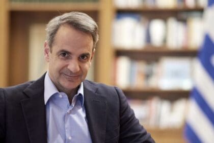 Μητσοτάκης: Το 2025 περιλαμβάνει συνολικά 18 μειώσεις φόρων και βαρών και 7 μέτρα στήριξης των εισοδημάτων -Τι είπε για τον νέο ΚΟΚ - Eordaialive.com