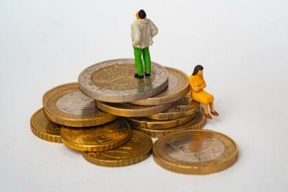 Συντάξεις χηρείας: Τα τρία σενάρια που εξετάζει η κυβέρνηση για την μείωση στον ιδιωτικό τομέα - Eordaialive.com