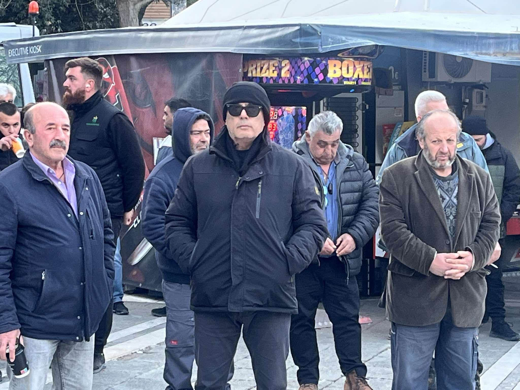 Το Συλλαλητήριο των αγροκτηνοτρόφων - Με τα τρακτέρ τους γέμισαν την Κεντρική πλατεία Πτολεμαΐδας - (βίντεο-φωτο) | Eordaialive.com Το Συλλαλητήριο των αγροκτηνοτρόφων - Με τα τρακτέρ τους γέμισαν την Κεντρική πλατεία Πτολεμαΐδας - (βίντεο-φωτο) - Eordaialive.com