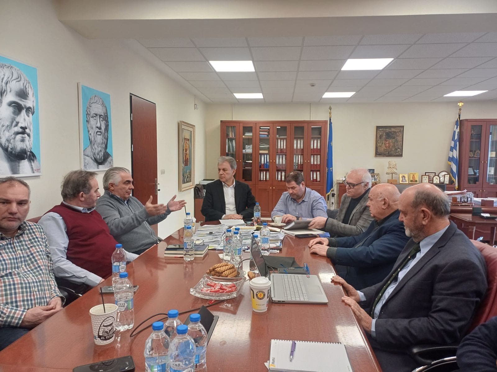Περιφέρεια Δυτικής Μακεδονίας: Αξιολόγηση και προγραμματισμός των επόμενων ενεργειών σχετικά με τα παλαιοντολογικά ευρήματα  στη Μηλιά Γρεβενών - Eordaialive.com
