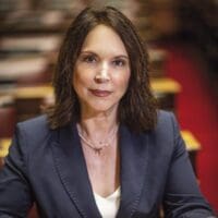 Καλλιόπη Βέττα: «Η περιφερειακή ανάπτυξη και στήριξη του σύγχρονου πολιτισμού δεν αποτελεί προτεραιότητα για το Υπουργείο Πολιτισμού» - Eordaialive.com
