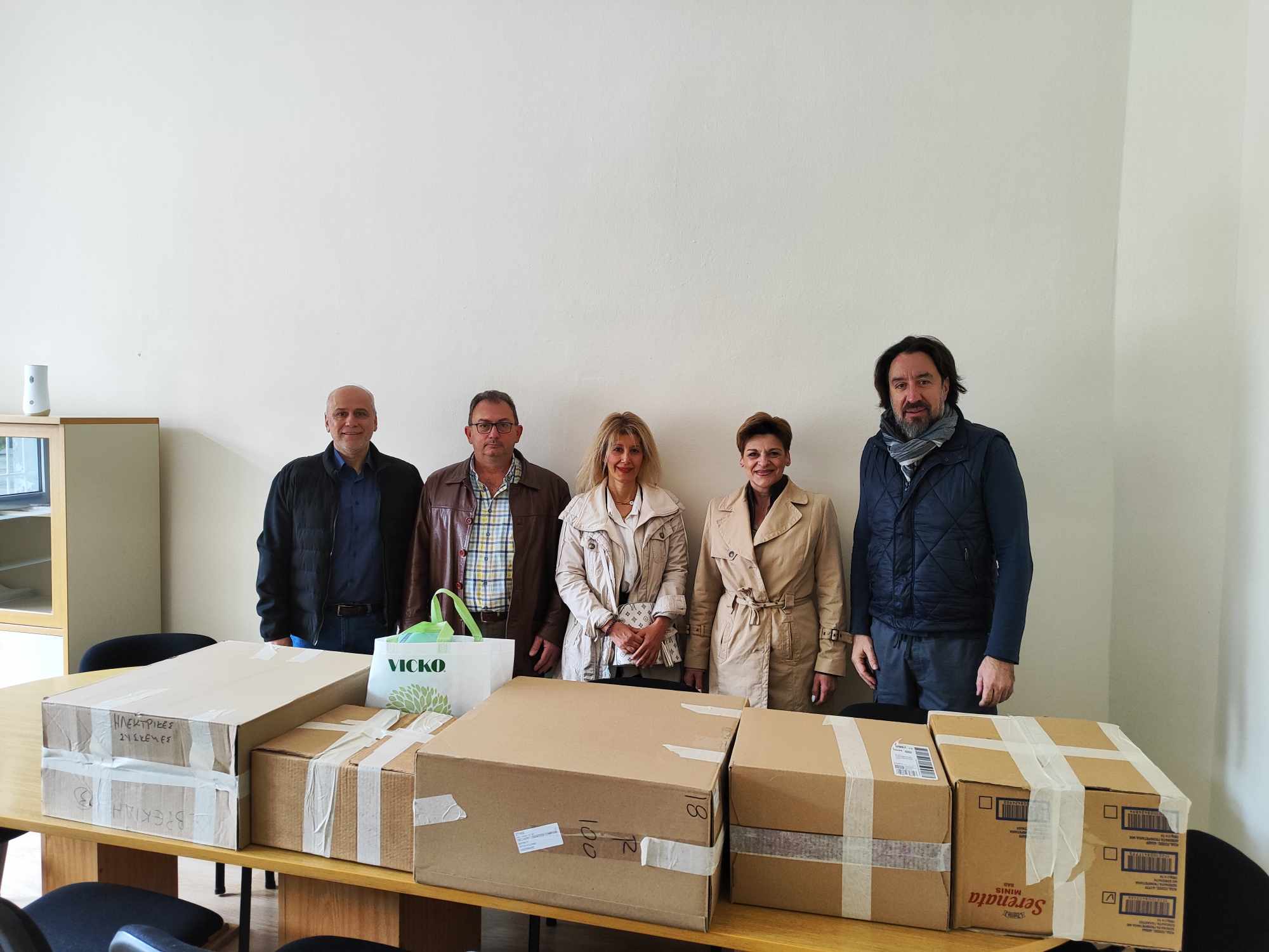 Δήμος Κοζάνης: Ευχαριστήριο στον Ποντιακό Σύλλογο Πτολεμαΐδας για τη στήριξη του Ξενώνα Φιλοξενίας Γυναικών - Eordaialive.com