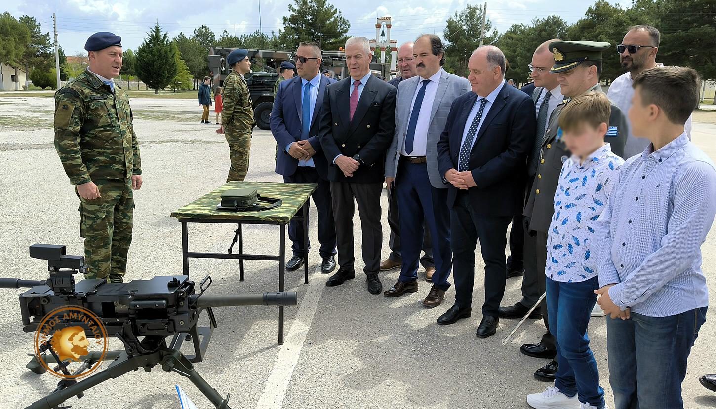 Παρουσία του Δημάρχου Αμυνταίου Ιωάννη Λιάση, ο εορτασμός του Αγίου Γεωργίου στο στρατόπεδο Παπαπέτρου στο Αμύνταιο | Eordaialive.com Παρουσία του Δημάρχου Αμυνταίου Ιωάννη Λιάση, ο εορτασμός του Αγίου Γεωργίου στο στρατόπεδο Παπαπέτρου στο Αμύνταιο - Eordaialive.com