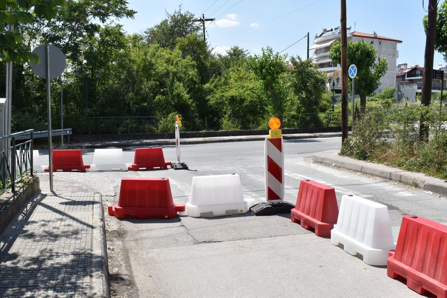 Δήμος Κοζάνης: Κλειστό το ένα ρεύμα της οδού Γεωργίου Σαραντάρη λόγω εργασιών του «Cut and Cover» | Eordaialive.com Δήμος Κοζάνης: Κλειστό το ένα ρεύμα της οδού Γεωργίου Σαραντάρη λόγω εργασιών του «Cut and Cover» - Eordaialive.com