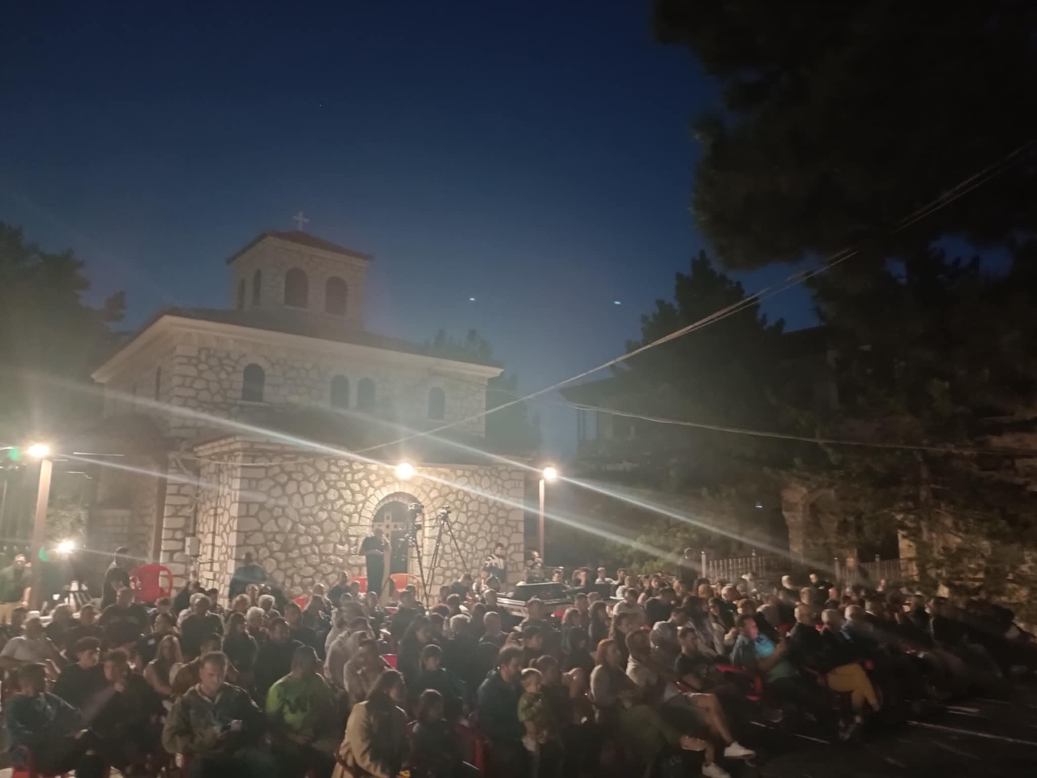 Με μεγάλη επιτυχία , η θεατρική παράσταση "Μάρτυρες" , στο συναπάντημα της νεολαίας , στην Παναγία Σουμελά ! - Eordaialive.com