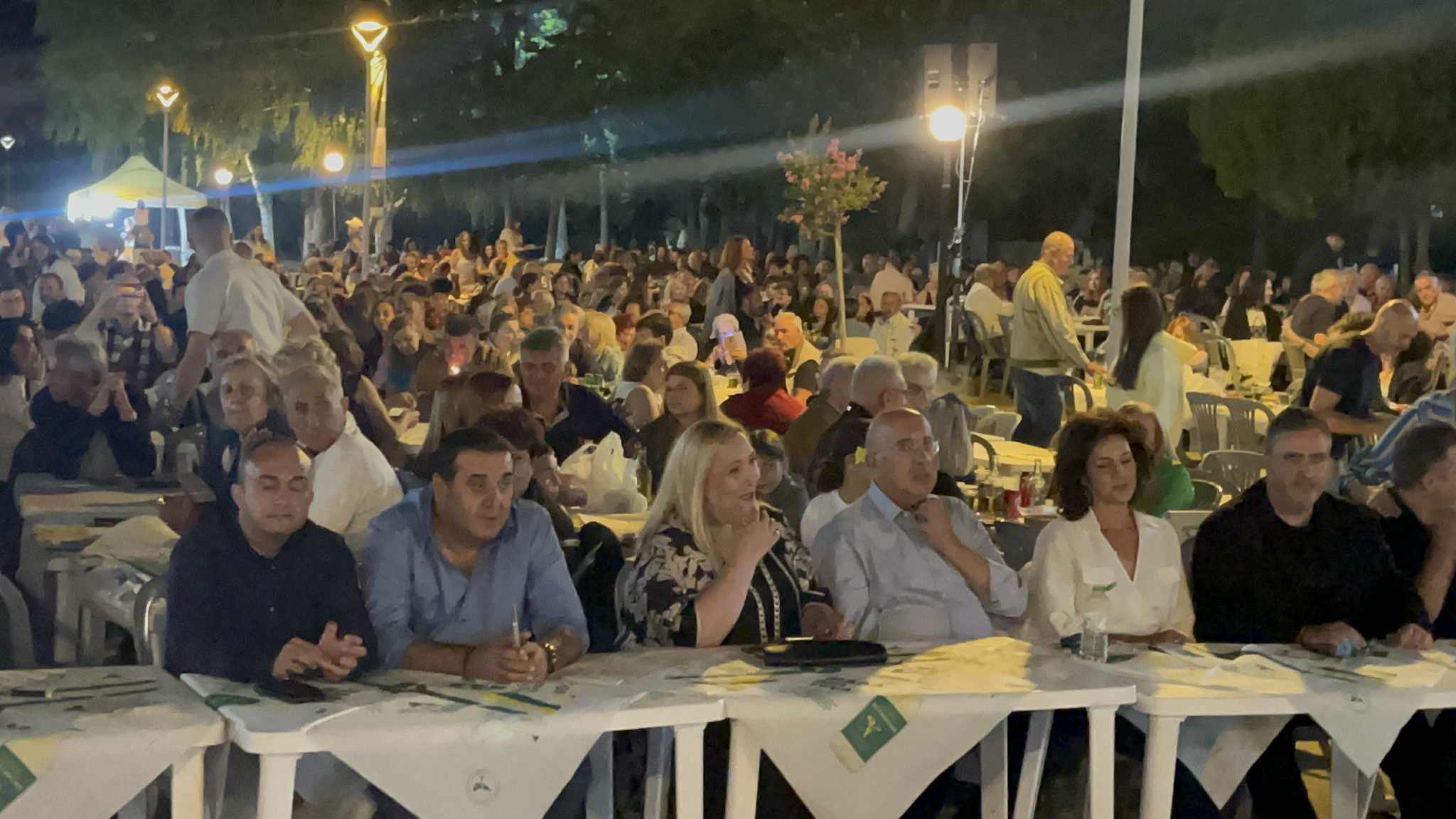 Μεγάλη επιτυχία η συναυλία του Μπάμπη Τσέρτου στα Ιώνεια 2025 - Σήμερα το αποκορύφωμα με μικρασιατικό γλέντι ( βίντεο- εικόνες) - Eordaialive.com