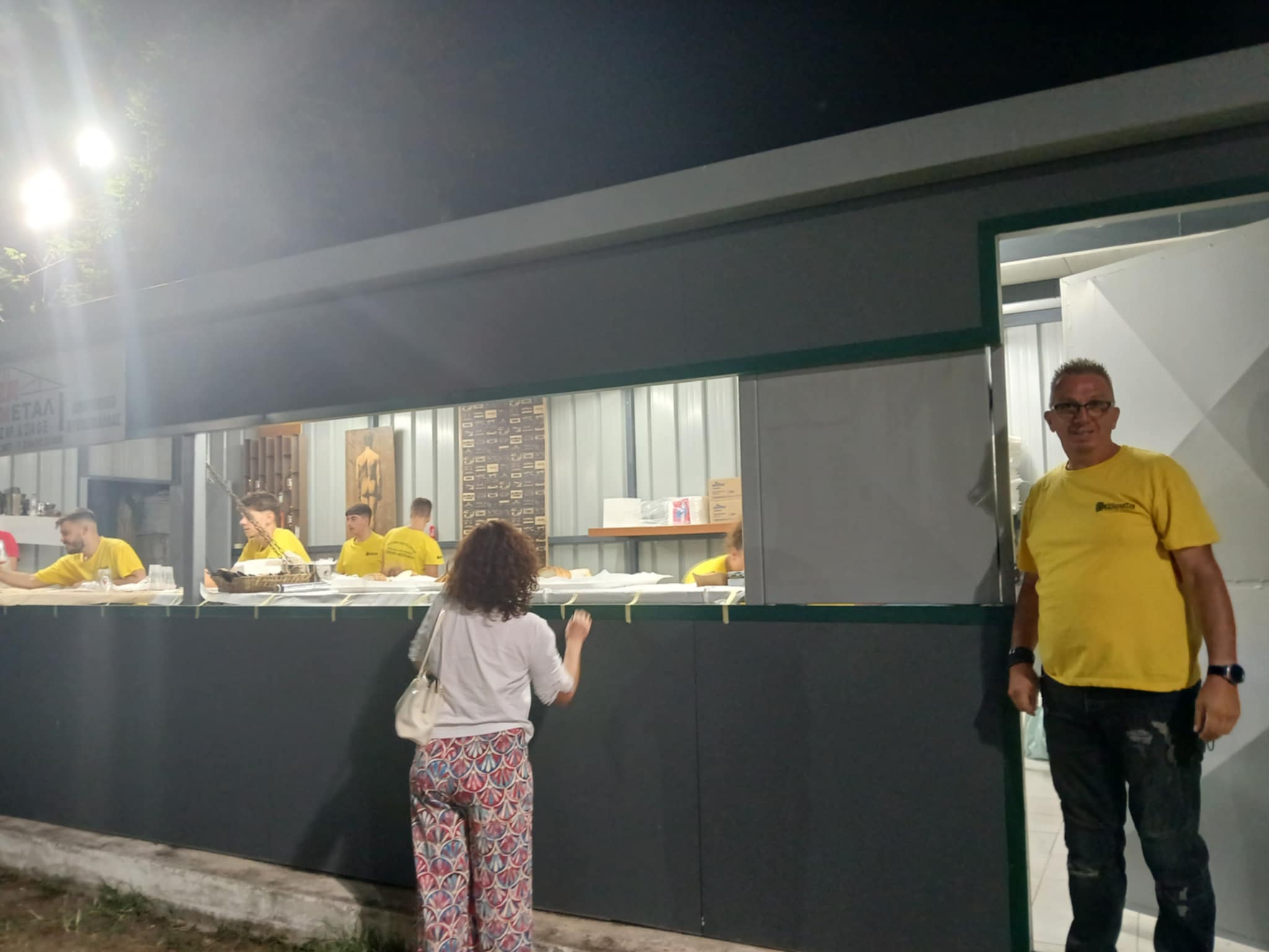 Ξεφάντωμα στη Γαλάτεια: Από τον Θύμιο Γκογκίδη στην Έφη Θώδη και τον Στάθη Αγγελόπουλο (βίντεο - εικόνες) - Eordaialive.com