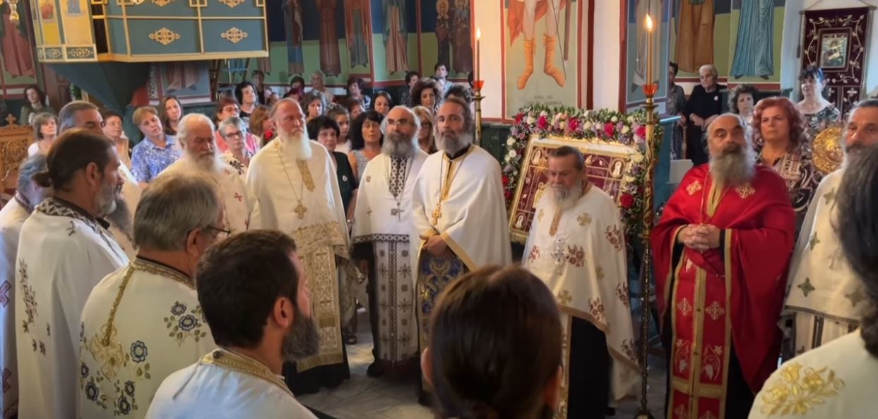 Ιερά Πανήγυρις του Ιερού Ναού Κοιμήσεως Θεοτόκου Κοινότητας Γαλάτειας δήμου Εορδαίας - Πολυιερατικός Εσπερινός (βίντεο)