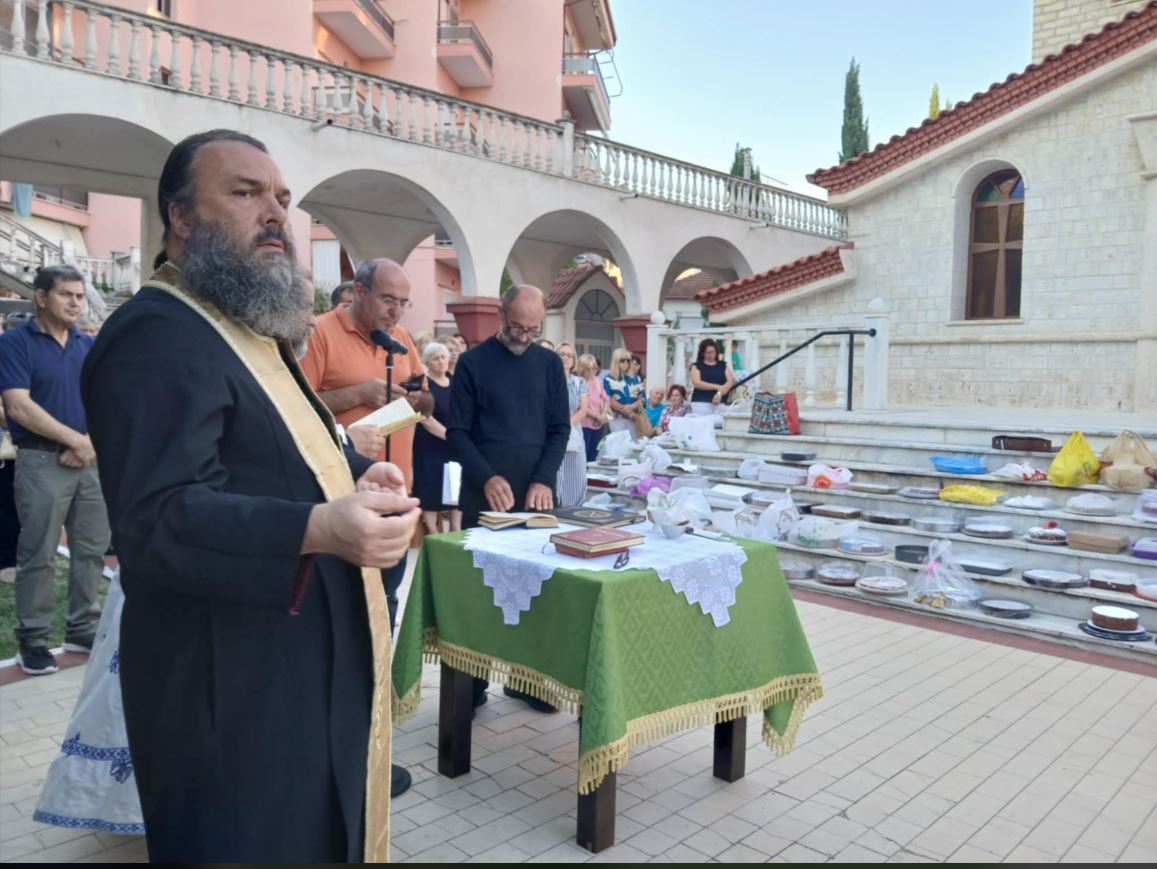 Δεκάδες φανουρόπιτες "γέμισαν" τον Ιερό Ναό Αγίας Τριάδος Πτολεμαΐδας! (βίντεο - φωτογραφίες) | Eordaialive.com Δεκάδες φανουρόπιτες "γέμισαν" τον Ιερό Ναό Αγίας Τριάδος Πτολεμαΐδας! (βίντεο - φωτογραφίες) - Eordaialive.com