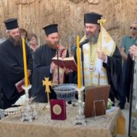 Αγιασμός Θεμελίωσης Πνευματικού Κέντρου στο χώρο Ανέγερσης Ιερού Ναού Αγίου Δημητρίου στην Πτολεμαΐδα - Τη δημιουργία 7ης Ενορίας στην πόλη ανακοίνωσε ο Μητροπολίτης Ειρηναίος (βίντεο)