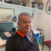 ΤΟ ΤΡΕΝΟ ΣΦΥΡΙΞΕ ΜΟΝΟ ΜΙΑ ΦΟΡΑ .... - Του Μιχάλη Ραμπίδη