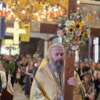 Λαμπρός εορτασμός της Υψώσεως του Τιμίου Σταυρού στο Ανατολικό Εορδαίας και μνημόσυνο για τη Γενοκτονία των Μικρασιατών! (εικόνες)