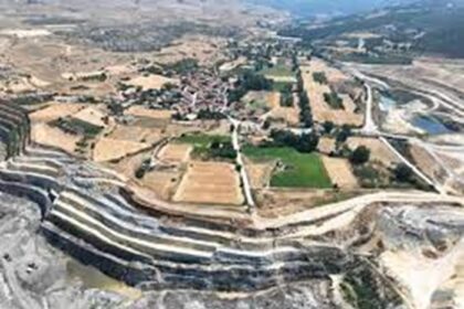 Αχλάδα επιστολή για δρόμο