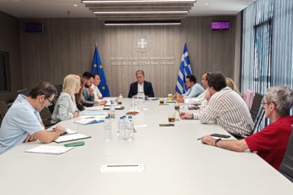 Συνάντηση του Περιφερειάρχη Δυτικής Μακεδονίας Γιώργου Αμανατίδη με τον Διοικητή της 3ης ΥΠΕ και τους Διοικητές των Νοσοκομείων της Περιφέρειας