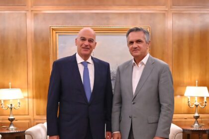 Επενδύσεις αμυντικής βιομηχανίας στη Δυτική Μακεδονία, στο επίκεντρο της συνάντησης του Γιώργου Κασαπίδη με Υπουργό Εθνικής Άμυνας κ. Νίκου Δένδια στην Αθήνα.