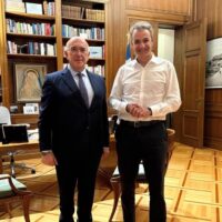 Μητσοτάκης προς Παπαδόπουλο: "Θα εξεταστούν όλες οι παράμετροι για τη μονάδα απορριμμάτων στη Δυτική Μακεδονία"