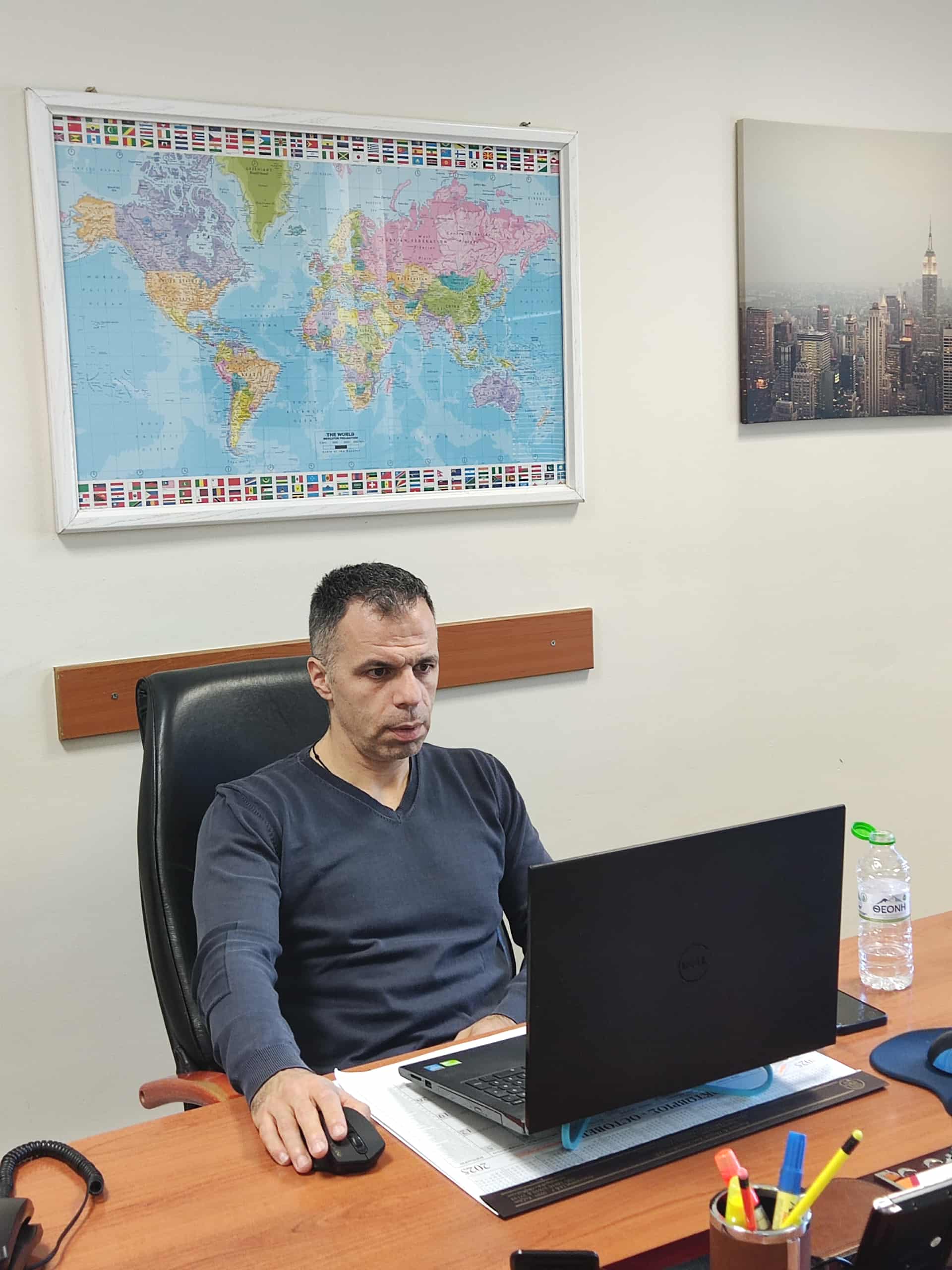 Πραγματοποιήθηκε διαδικτυακή διάλεξη με θέμα την Οπαδική Βία, «Υπάρχουν Λάθος Χρώματα;» που συνδιοργάνωσε η Διεύθυνση Αστυνομίας Κοζάνης, με τη Διεύθυνση Μονάδας Ασφάλειας και Προστασίας του Πανεπιστημίου Δυτικής Μακεδονίας | Eordaialive.com Πραγματοποιήθηκε διαδικτυακή διάλεξη με θέμα την Οπαδική Βία, «Υπάρχουν Λάθος Χρώματα;» που συνδιοργάνωσε η Διεύθυνση Αστυνομίας Κοζάνης, με τη Διεύθυνση Μονάδας Ασφάλειας και Προστασίας του Πανεπιστημίου Δυτικής Μακεδονίας - Eordaialive.com