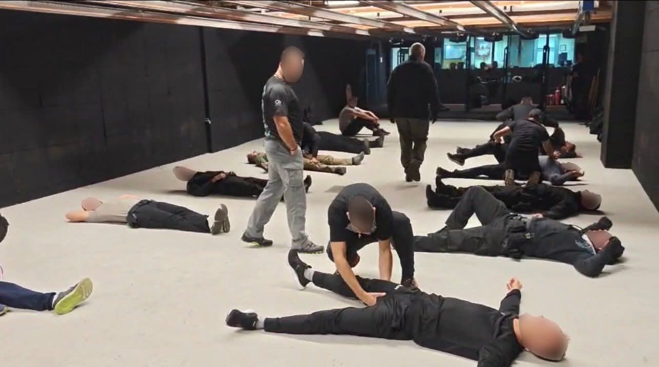 Σεμινάριο αντιμετώπισης τραυμάτων μάχης και παροχής πρώτων βοηθειών στην Ομάδα Δίκυκλης Αστυνόμευσης (ΔΙ.ΑΣ.) και της Ομάδας Πρόληψης και Καταστολής Εγκλήματος (Ο.Π.Κ.Ε.) | Eordaialive.com Σεμινάριο αντιμετώπισης τραυμάτων μάχης και παροχής πρώτων βοηθειών στην Ομάδα Δίκυκλης Αστυνόμευσης (ΔΙ.ΑΣ.) και της Ομάδας Πρόληψης και Καταστολής Εγκλήματος (Ο.Π.Κ.Ε.) - Eordaialive.com