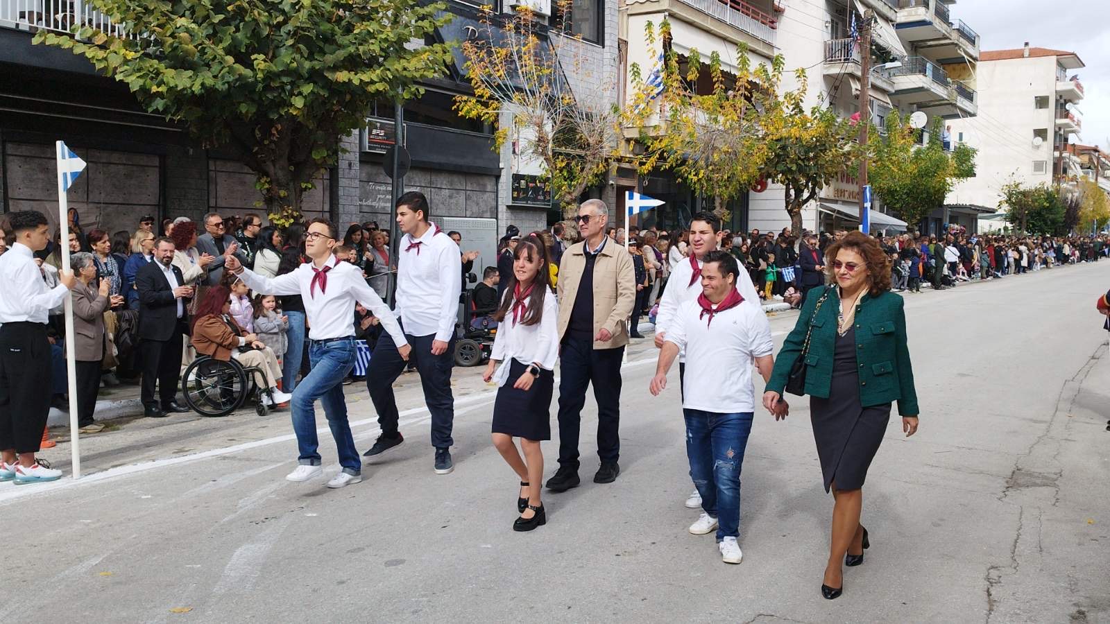 Η Περηφάνια της Πτολεμαΐδας: Η Παρέλαση της 28ης Οκτωβρίου ! (φωτορεπορταζ) | Eordaialive.com Η Περηφάνια της Πτολεμαΐδας: Η Παρέλαση της 28ης Οκτωβρίου ! (φωτορεπορταζ) - Eordaialive.com