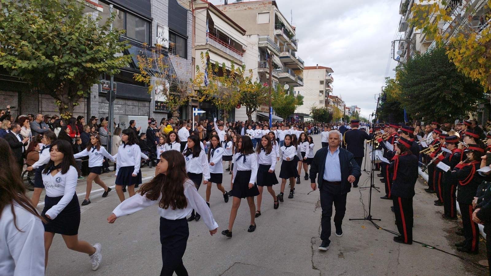 Η Περηφάνια της Πτολεμαΐδας: Η Παρέλαση της 28ης Οκτωβρίου ! (φωτορεπορταζ) | Eordaialive.com Η Περηφάνια της Πτολεμαΐδας: Η Παρέλαση της 28ης Οκτωβρίου ! (φωτορεπορταζ) - Eordaialive.com