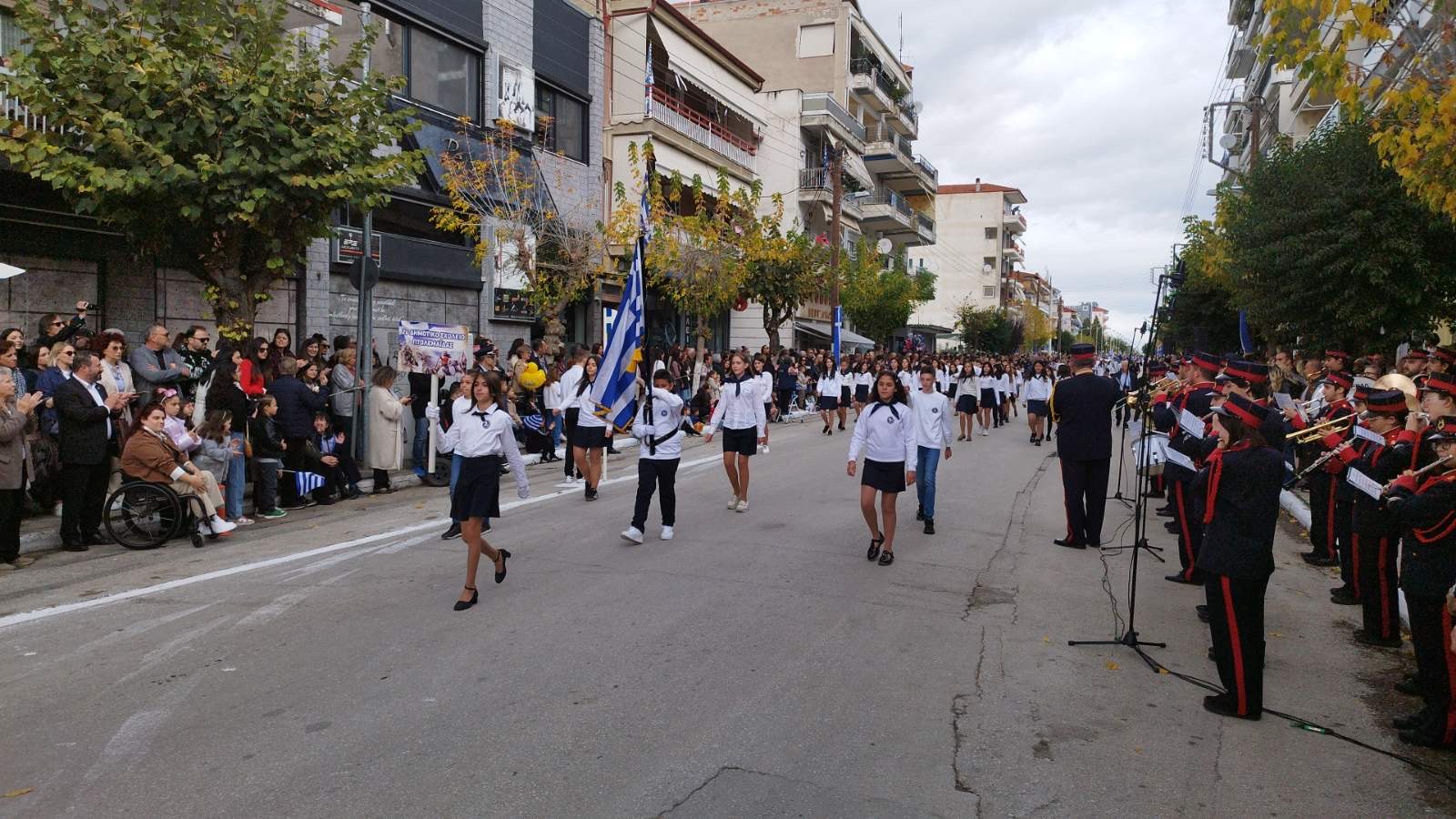 Η Περηφάνια της Πτολεμαΐδας: Η Παρέλαση της 28ης Οκτωβρίου ! (φωτορεπορταζ) | Eordaialive.com Η Περηφάνια της Πτολεμαΐδας: Η Παρέλαση της 28ης Οκτωβρίου ! (φωτορεπορταζ) - Eordaialive.com