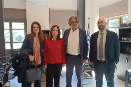 Καλλιόπη Βέττα: «Είναι επιτακτική ανάγκη να διατηρηθεί το κατάστημα της Εθνικής Τράπεζας στα Σέρβια ώστε να μην προστεθεί ένας ακόμη κρίκος απαξίωσης στην  Π.Ε. Κοζάνης» – Παρέμβαση στην συνάντηση στο Δημαρχείο Σερβίων – Επιστολή στον Διοικητή της Τράπεζας της Ελλάδας και κατάθεση επίκαιρης ερώτησης στον Υπουργό Εθνικής Οικονομίας και Οικονομικών.