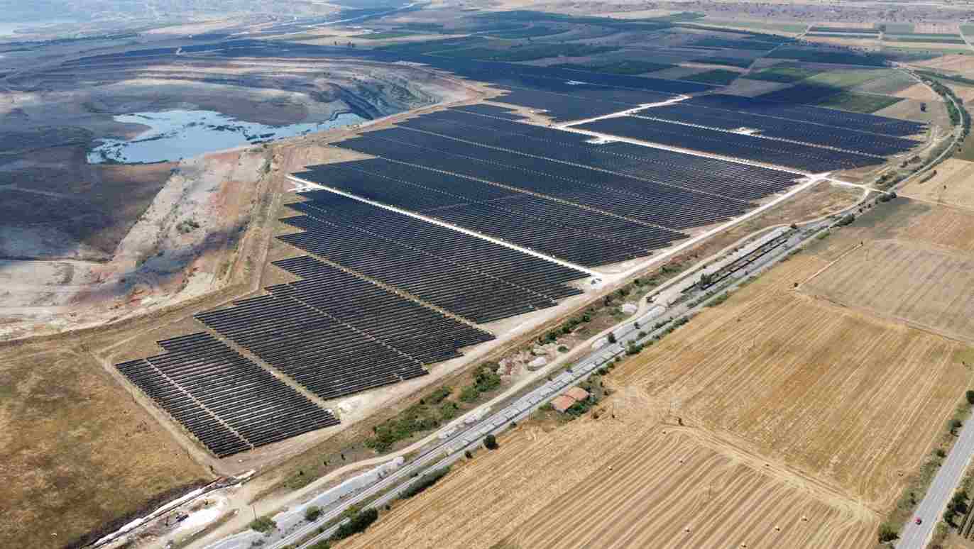 Όμιλος ΔΕΗ: Στο 90% η κατασκευή των φωτοβολταϊκών ισχύος 2,13 GW στη Δυτική Μακεδονία | Eordaialive.com Όμιλος ΔΕΗ: Στο 90% η κατασκευή των φωτοβολταϊκών ισχύος 2,13 GW στη Δυτική Μακεδονία - Eordaialive.com