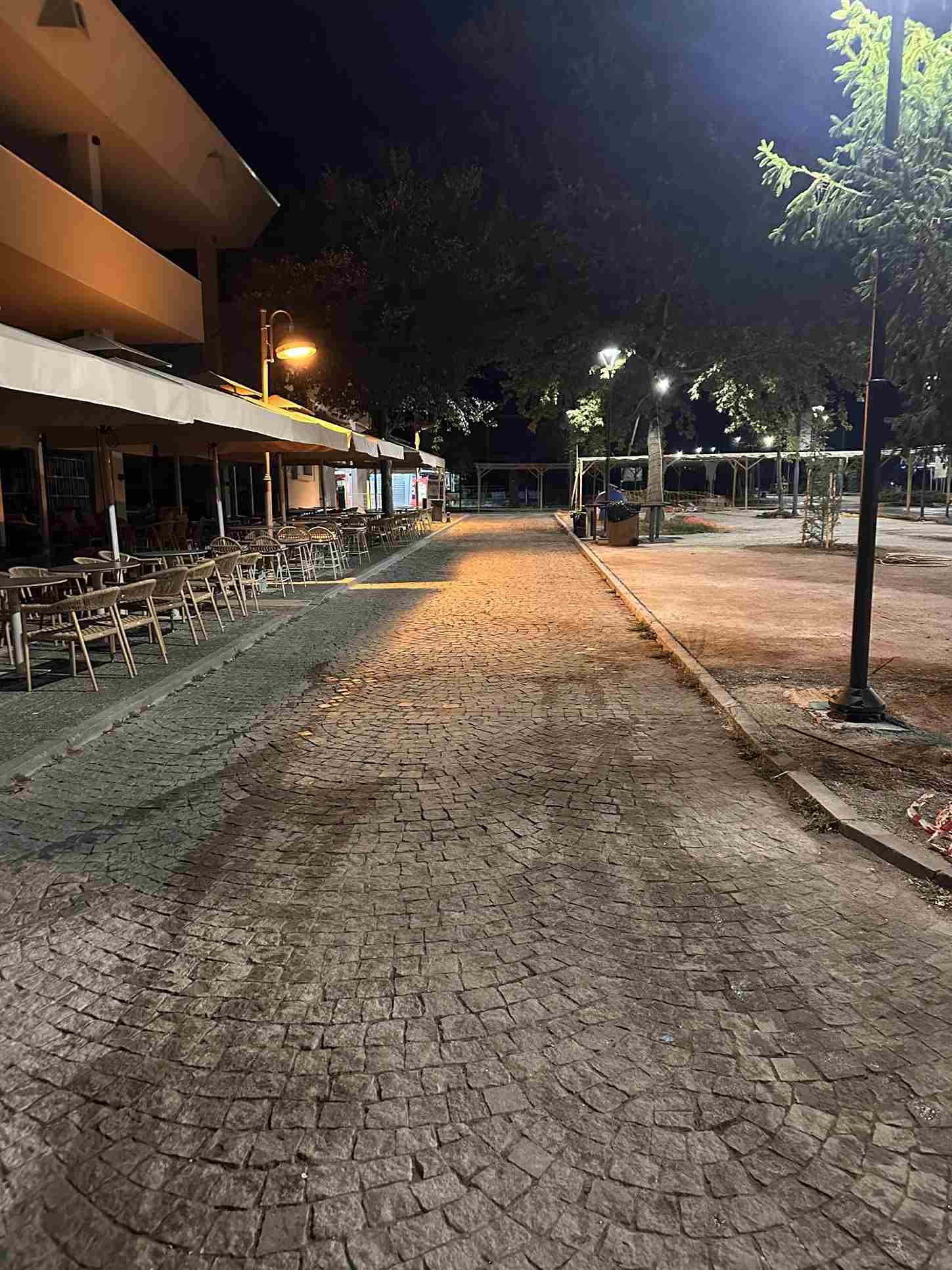 Ολονύκτιοι καθαρισμοί των συνεργείων καθαριότητας του Δήμου Αμυνταίου, μετά το πέρας της Εμποροπανήγυρης