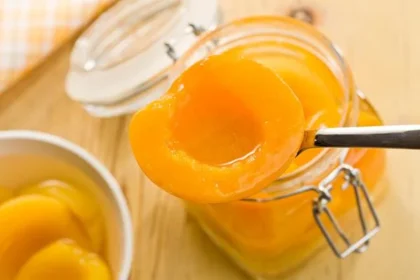 Ελλάδα - Κίνα: Αντίπαλοι λόγω ... κομπόστας