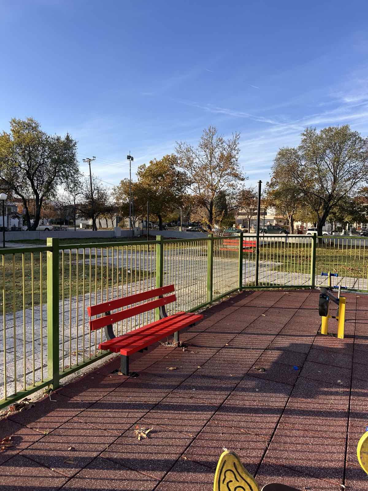 Συντήρηση παγκακίων & καθαρισμός Δημοτικών οικοπέδων σε όλη την επικράτεια του Δήμου Αμυνταίου | Eordaialive.com Συντήρηση παγκακίων & καθαρισμός Δημοτικών οικοπέδων σε όλη την επικράτεια του Δήμου Αμυνταίου - Eordaialive.com