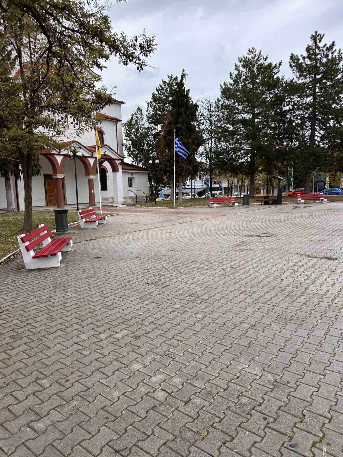 Συντήρηση παγκακίων & καθαρισμός Δημοτικών οικοπέδων σε όλη την επικράτεια του Δήμου Αμυνταίου | Eordaialive.com Συντήρηση παγκακίων & καθαρισμός Δημοτικών οικοπέδων σε όλη την επικράτεια του Δήμου Αμυνταίου - Eordaialive.com